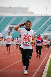 BIB: 2806
                            <button type="button" onclick="openModal(5953595)" class="btn btn-primary btn-sm float-right btn-popup" data-toggle="modal" data-target=".modal-high-quality">
                        <i class="fas fa-shopping-cart"></i> Add to Cart
                    </button>
                                            <button type="button" onclick="isThisMe(5953595, true)" class="btn btn-success btn-sm float-right btn-popup btn-isme hidden" data-toggle="tooltip" data-placement="bottom" title="นี่คือรูปของคุณใช่ไหม คลิกที่นี่เพื่อเอาเข้าอัลบั้ม">
                        <i class="fas fa-plus"></i> Add to album
                    </button>
                    <button type="button" onclick="isThisMe(5953595, false)" class="btn btn-warning btn-sm float-right btn-popup btn-isnotme hidden">
                        <i class="fas fa-ban"></i> Remove from album
                    </button>