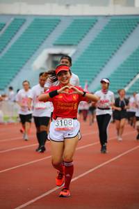 BIB: 3108
                            <button type="button" onclick="openModal(5963510)" class="btn btn-primary btn-sm float-right btn-popup" data-toggle="modal" data-target=".modal-high-quality">
                        <i class="fas fa-shopping-cart"></i> Add to Cart
                    </button>
                                            <button type="button" onclick="isThisMe(5963510, true)" class="btn btn-success btn-sm float-right btn-popup btn-isme hidden" data-toggle="tooltip" data-placement="bottom" title="นี่คือรูปของคุณใช่ไหม คลิกที่นี่เพื่อเอาเข้าอัลบั้ม">
                        <i class="fas fa-plus"></i> Add to album
                    </button>
                    <button type="button" onclick="isThisMe(5963510, false)" class="btn btn-warning btn-sm float-right btn-popup btn-isnotme hidden">
                        <i class="fas fa-ban"></i> Remove from album
                    </button>