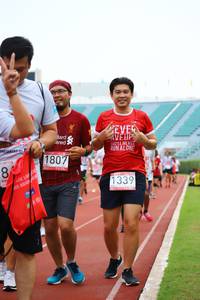 BIB: 1807, 1339
                            <button type="button" onclick="openModal(5948704)" class="btn btn-primary btn-sm float-right btn-popup" data-toggle="modal" data-target=".modal-high-quality">
                        <i class="fas fa-shopping-cart"></i> Add to Cart
                    </button>
                                            <button type="button" onclick="isThisMe(5948704, true)" class="btn btn-success btn-sm float-right btn-popup btn-isme hidden" data-toggle="tooltip" data-placement="bottom" title="นี่คือรูปของคุณใช่ไหม คลิกที่นี่เพื่อเอาเข้าอัลบั้ม">
                        <i class="fas fa-plus"></i> Add to album
                    </button>
                    <button type="button" onclick="isThisMe(5948704, false)" class="btn btn-warning btn-sm float-right btn-popup btn-isnotme hidden">
                        <i class="fas fa-ban"></i> Remove from album
                    </button>