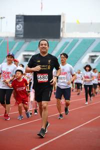 BIB: 8870, 4680, 746
                            <button type="button" onclick="openModal(5976638)" class="btn btn-primary btn-sm float-right btn-popup" data-toggle="modal" data-target=".modal-high-quality">
                        <i class="fas fa-shopping-cart"></i> Add to Cart
                    </button>
                                            <button type="button" onclick="isThisMe(5976638, true)" class="btn btn-success btn-sm float-right btn-popup btn-isme hidden" data-toggle="tooltip" data-placement="bottom" title="นี่คือรูปของคุณใช่ไหม คลิกที่นี่เพื่อเอาเข้าอัลบั้ม">
                        <i class="fas fa-plus"></i> Add to album
                    </button>
                    <button type="button" onclick="isThisMe(5976638, false)" class="btn btn-warning btn-sm float-right btn-popup btn-isnotme hidden">
                        <i class="fas fa-ban"></i> Remove from album
                    </button>