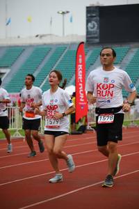 BIB: 1578, 1579
                            <button type="button" onclick="openModal(5969624)" class="btn btn-primary btn-sm float-right btn-popup" data-toggle="modal" data-target=".modal-high-quality">
                        <i class="fas fa-shopping-cart"></i> Add to Cart
                    </button>
                                            <button type="button" onclick="isThisMe(5969624, true)" class="btn btn-success btn-sm float-right btn-popup btn-isme hidden" data-toggle="tooltip" data-placement="bottom" title="นี่คือรูปของคุณใช่ไหม คลิกที่นี่เพื่อเอาเข้าอัลบั้ม">
                        <i class="fas fa-plus"></i> Add to album
                    </button>
                    <button type="button" onclick="isThisMe(5969624, false)" class="btn btn-warning btn-sm float-right btn-popup btn-isnotme hidden">
                        <i class="fas fa-ban"></i> Remove from album
                    </button>