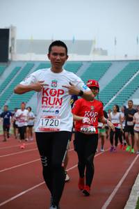 BIB: 1720, 4754
                            <button type="button" onclick="openModal(5993259)" class="btn btn-primary btn-sm float-right btn-popup" data-toggle="modal" data-target=".modal-high-quality">
                        <i class="fas fa-shopping-cart"></i> Add to Cart
                    </button>
                                            <button type="button" onclick="isThisMe(5993259, true)" class="btn btn-success btn-sm float-right btn-popup btn-isme hidden" data-toggle="tooltip" data-placement="bottom" title="นี่คือรูปของคุณใช่ไหม คลิกที่นี่เพื่อเอาเข้าอัลบั้ม">
                        <i class="fas fa-plus"></i> Add to album
                    </button>
                    <button type="button" onclick="isThisMe(5993259, false)" class="btn btn-warning btn-sm float-right btn-popup btn-isnotme hidden">
                        <i class="fas fa-ban"></i> Remove from album
                    </button>