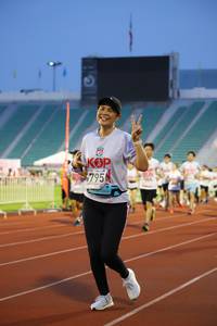 BIB: 795
                            <button type="button" onclick="openModal(5979380)" class="btn btn-primary btn-sm float-right btn-popup" data-toggle="modal" data-target=".modal-high-quality">
                        <i class="fas fa-shopping-cart"></i> Add to Cart
                    </button>
                                            <button type="button" onclick="isThisMe(5979380, true)" class="btn btn-success btn-sm float-right btn-popup btn-isme hidden" data-toggle="tooltip" data-placement="bottom" title="นี่คือรูปของคุณใช่ไหม คลิกที่นี่เพื่อเอาเข้าอัลบั้ม">
                        <i class="fas fa-plus"></i> Add to album
                    </button>
                    <button type="button" onclick="isThisMe(5979380, false)" class="btn btn-warning btn-sm float-right btn-popup btn-isnotme hidden">
                        <i class="fas fa-ban"></i> Remove from album
                    </button>