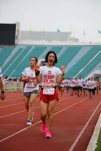 BIB: 3971, 5514
                            <button type="button" onclick="openModal(5970816)" class="btn btn-primary btn-sm float-right btn-popup" data-toggle="modal" data-target=".modal-high-quality">
                        <i class="fas fa-shopping-cart"></i> Add to Cart
                    </button>
                                            <button type="button" onclick="isThisMe(5970816, true)" class="btn btn-success btn-sm float-right btn-popup btn-isme hidden" data-toggle="tooltip" data-placement="bottom" title="นี่คือรูปของคุณใช่ไหม คลิกที่นี่เพื่อเอาเข้าอัลบั้ม">
                        <i class="fas fa-plus"></i> Add to album
                    </button>
                    <button type="button" onclick="isThisMe(5970816, false)" class="btn btn-warning btn-sm float-right btn-popup btn-isnotme hidden">
                        <i class="fas fa-ban"></i> Remove from album
                    </button>