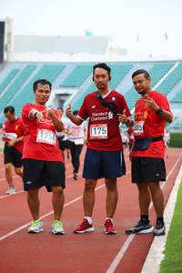 BIB: 385, 1175, 1758
                            <button type="button" onclick="openModal(5970120)" class="btn btn-primary btn-sm float-right btn-popup" data-toggle="modal" data-target=".modal-high-quality">
                        <i class="fas fa-shopping-cart"></i> Add to Cart
                    </button>
                                            <button type="button" onclick="isThisMe(5970120, true)" class="btn btn-success btn-sm float-right btn-popup btn-isme hidden" data-toggle="tooltip" data-placement="bottom" title="นี่คือรูปของคุณใช่ไหม คลิกที่นี่เพื่อเอาเข้าอัลบั้ม">
                        <i class="fas fa-plus"></i> Add to album
                    </button>
                    <button type="button" onclick="isThisMe(5970120, false)" class="btn btn-warning btn-sm float-right btn-popup btn-isnotme hidden">
                        <i class="fas fa-ban"></i> Remove from album
                    </button>