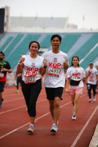 BIB: 3495, 1027
                            <button type="button" onclick="openModal(5951936)" class="btn btn-primary btn-sm float-right btn-popup" data-toggle="modal" data-target=".modal-high-quality">
                        <i class="fas fa-shopping-cart"></i> Add to Cart
                    </button>
                                            <button type="button" onclick="isThisMe(5951936, true)" class="btn btn-success btn-sm float-right btn-popup btn-isme hidden" data-toggle="tooltip" data-placement="bottom" title="นี่คือรูปของคุณใช่ไหม คลิกที่นี่เพื่อเอาเข้าอัลบั้ม">
                        <i class="fas fa-plus"></i> Add to album
                    </button>
                    <button type="button" onclick="isThisMe(5951936, false)" class="btn btn-warning btn-sm float-right btn-popup btn-isnotme hidden">
                        <i class="fas fa-ban"></i> Remove from album
                    </button>