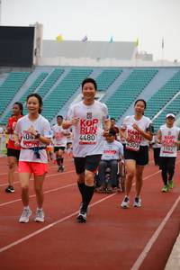 BIB: 4480, 404, 4309, 1982
                            <button type="button" onclick="openModal(5950106)" class="btn btn-primary btn-sm float-right btn-popup" data-toggle="modal" data-target=".modal-high-quality">
                        <i class="fas fa-shopping-cart"></i> Add to Cart
                    </button>
                                            <button type="button" onclick="isThisMe(5950106, true)" class="btn btn-success btn-sm float-right btn-popup btn-isme hidden" data-toggle="tooltip" data-placement="bottom" title="นี่คือรูปของคุณใช่ไหม คลิกที่นี่เพื่อเอาเข้าอัลบั้ม">
                        <i class="fas fa-plus"></i> Add to album
                    </button>
                    <button type="button" onclick="isThisMe(5950106, false)" class="btn btn-warning btn-sm float-right btn-popup btn-isnotme hidden">
                        <i class="fas fa-ban"></i> Remove from album
                    </button>