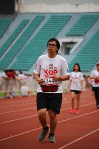 BIB: 344
                            <button type="button" onclick="openModal(5958063)" class="btn btn-primary btn-sm float-right btn-popup" data-toggle="modal" data-target=".modal-high-quality">
                        <i class="fas fa-shopping-cart"></i> Add to Cart
                    </button>
                                            <button type="button" onclick="isThisMe(5958063, true)" class="btn btn-success btn-sm float-right btn-popup btn-isme hidden" data-toggle="tooltip" data-placement="bottom" title="นี่คือรูปของคุณใช่ไหม คลิกที่นี่เพื่อเอาเข้าอัลบั้ม">
                        <i class="fas fa-plus"></i> Add to album
                    </button>
                    <button type="button" onclick="isThisMe(5958063, false)" class="btn btn-warning btn-sm float-right btn-popup btn-isnotme hidden">
                        <i class="fas fa-ban"></i> Remove from album
                    </button>