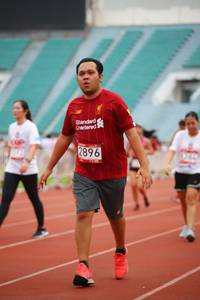 BIB: 2896
                            <button type="button" onclick="openModal(5957806)" class="btn btn-primary btn-sm float-right btn-popup" data-toggle="modal" data-target=".modal-high-quality">
                        <i class="fas fa-shopping-cart"></i> Add to Cart
                    </button>
                                            <button type="button" onclick="isThisMe(5957806, true)" class="btn btn-success btn-sm float-right btn-popup btn-isme hidden" data-toggle="tooltip" data-placement="bottom" title="นี่คือรูปของคุณใช่ไหม คลิกที่นี่เพื่อเอาเข้าอัลบั้ม">
                        <i class="fas fa-plus"></i> Add to album
                    </button>
                    <button type="button" onclick="isThisMe(5957806, false)" class="btn btn-warning btn-sm float-right btn-popup btn-isnotme hidden">
                        <i class="fas fa-ban"></i> Remove from album
                    </button>