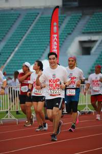 BIB: 1222, 2180, 3412, 2106
                            <button type="button" onclick="openModal(5969416)" class="btn btn-primary btn-sm float-right btn-popup" data-toggle="modal" data-target=".modal-high-quality">
                        <i class="fas fa-shopping-cart"></i> Add to Cart
                    </button>
                                            <button type="button" onclick="isThisMe(5969416, true)" class="btn btn-success btn-sm float-right btn-popup btn-isme hidden" data-toggle="tooltip" data-placement="bottom" title="นี่คือรูปของคุณใช่ไหม คลิกที่นี่เพื่อเอาเข้าอัลบั้ม">
                        <i class="fas fa-plus"></i> Add to album
                    </button>
                    <button type="button" onclick="isThisMe(5969416, false)" class="btn btn-warning btn-sm float-right btn-popup btn-isnotme hidden">
                        <i class="fas fa-ban"></i> Remove from album
                    </button>