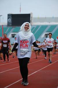 BIB: 8265
                            <button type="button" onclick="openModal(5972949)" class="btn btn-primary btn-sm float-right btn-popup" data-toggle="modal" data-target=".modal-high-quality">
                        <i class="fas fa-shopping-cart"></i> Add to Cart
                    </button>
                                            <button type="button" onclick="isThisMe(5972949, true)" class="btn btn-success btn-sm float-right btn-popup btn-isme hidden" data-toggle="tooltip" data-placement="bottom" title="นี่คือรูปของคุณใช่ไหม คลิกที่นี่เพื่อเอาเข้าอัลบั้ม">
                        <i class="fas fa-plus"></i> Add to album
                    </button>
                    <button type="button" onclick="isThisMe(5972949, false)" class="btn btn-warning btn-sm float-right btn-popup btn-isnotme hidden">
                        <i class="fas fa-ban"></i> Remove from album
                    </button>