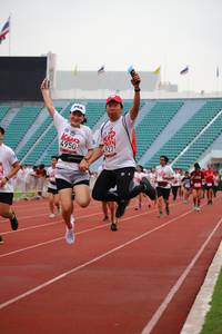 BIB: 4950, 927
                            <button type="button" onclick="openModal(5958031)" class="btn btn-primary btn-sm float-right btn-popup" data-toggle="modal" data-target=".modal-high-quality">
                        <i class="fas fa-shopping-cart"></i> Add to Cart
                    </button>
                                            <button type="button" onclick="isThisMe(5958031, true)" class="btn btn-success btn-sm float-right btn-popup btn-isme hidden" data-toggle="tooltip" data-placement="bottom" title="นี่คือรูปของคุณใช่ไหม คลิกที่นี่เพื่อเอาเข้าอัลบั้ม">
                        <i class="fas fa-plus"></i> Add to album
                    </button>
                    <button type="button" onclick="isThisMe(5958031, false)" class="btn btn-warning btn-sm float-right btn-popup btn-isnotme hidden">
                        <i class="fas fa-ban"></i> Remove from album
                    </button>