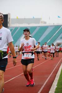 BIB: 1725
                            <button type="button" onclick="openModal(5965752)" class="btn btn-primary btn-sm float-right btn-popup" data-toggle="modal" data-target=".modal-high-quality">
                        <i class="fas fa-shopping-cart"></i> Add to Cart
                    </button>
                                            <button type="button" onclick="isThisMe(5965752, true)" class="btn btn-success btn-sm float-right btn-popup btn-isme hidden" data-toggle="tooltip" data-placement="bottom" title="นี่คือรูปของคุณใช่ไหม คลิกที่นี่เพื่อเอาเข้าอัลบั้ม">
                        <i class="fas fa-plus"></i> Add to album
                    </button>
                    <button type="button" onclick="isThisMe(5965752, false)" class="btn btn-warning btn-sm float-right btn-popup btn-isnotme hidden">
                        <i class="fas fa-ban"></i> Remove from album
                    </button>