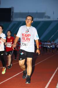 BIB: 7367, 0309
                            <button type="button" onclick="openModal(5980840)" class="btn btn-primary btn-sm float-right btn-popup" data-toggle="modal" data-target=".modal-high-quality">
                        <i class="fas fa-shopping-cart"></i> Add to Cart
                    </button>
                                            <button type="button" onclick="isThisMe(5980840, true)" class="btn btn-success btn-sm float-right btn-popup btn-isme hidden" data-toggle="tooltip" data-placement="bottom" title="นี่คือรูปของคุณใช่ไหม คลิกที่นี่เพื่อเอาเข้าอัลบั้ม">
                        <i class="fas fa-plus"></i> Add to album
                    </button>
                    <button type="button" onclick="isThisMe(5980840, false)" class="btn btn-warning btn-sm float-right btn-popup btn-isnotme hidden">
                        <i class="fas fa-ban"></i> Remove from album
                    </button>