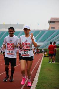 BIB: 1588, 1236
                            <button type="button" onclick="openModal(5966506)" class="btn btn-primary btn-sm float-right btn-popup" data-toggle="modal" data-target=".modal-high-quality">
                        <i class="fas fa-shopping-cart"></i> Add to Cart
                    </button>
                                            <button type="button" onclick="isThisMe(5966506, true)" class="btn btn-success btn-sm float-right btn-popup btn-isme hidden" data-toggle="tooltip" data-placement="bottom" title="นี่คือรูปของคุณใช่ไหม คลิกที่นี่เพื่อเอาเข้าอัลบั้ม">
                        <i class="fas fa-plus"></i> Add to album
                    </button>
                    <button type="button" onclick="isThisMe(5966506, false)" class="btn btn-warning btn-sm float-right btn-popup btn-isnotme hidden">
                        <i class="fas fa-ban"></i> Remove from album
                    </button>