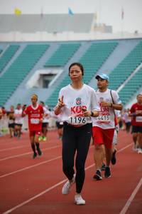 BIB: 1196, 4415
                            <button type="button" onclick="openModal(5966280)" class="btn btn-primary btn-sm float-right btn-popup" data-toggle="modal" data-target=".modal-high-quality">
                        <i class="fas fa-shopping-cart"></i> Add to Cart
                    </button>
                                            <button type="button" onclick="isThisMe(5966280, true)" class="btn btn-success btn-sm float-right btn-popup btn-isme hidden" data-toggle="tooltip" data-placement="bottom" title="นี่คือรูปของคุณใช่ไหม คลิกที่นี่เพื่อเอาเข้าอัลบั้ม">
                        <i class="fas fa-plus"></i> Add to album
                    </button>
                    <button type="button" onclick="isThisMe(5966280, false)" class="btn btn-warning btn-sm float-right btn-popup btn-isnotme hidden">
                        <i class="fas fa-ban"></i> Remove from album
                    </button>