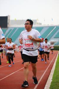 BIB: 3990, 2019
                            <button type="button" onclick="openModal(5948854)" class="btn btn-primary btn-sm float-right btn-popup" data-toggle="modal" data-target=".modal-high-quality">
                        <i class="fas fa-shopping-cart"></i> Add to Cart
                    </button>
                                            <button type="button" onclick="isThisMe(5948854, true)" class="btn btn-success btn-sm float-right btn-popup btn-isme hidden" data-toggle="tooltip" data-placement="bottom" title="นี่คือรูปของคุณใช่ไหม คลิกที่นี่เพื่อเอาเข้าอัลบั้ม">
                        <i class="fas fa-plus"></i> Add to album
                    </button>
                    <button type="button" onclick="isThisMe(5948854, false)" class="btn btn-warning btn-sm float-right btn-popup btn-isnotme hidden">
                        <i class="fas fa-ban"></i> Remove from album
                    </button>