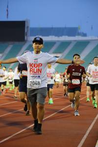 BIB: 135, 265, 019, 2570, 7048
                            <button type="button" onclick="openModal(5978379)" class="btn btn-primary btn-sm float-right btn-popup" data-toggle="modal" data-target=".modal-high-quality">
                        <i class="fas fa-shopping-cart"></i> Add to Cart
                    </button>
                                            <button type="button" onclick="isThisMe(5978379, true)" class="btn btn-success btn-sm float-right btn-popup btn-isme hidden" data-toggle="tooltip" data-placement="bottom" title="นี่คือรูปของคุณใช่ไหม คลิกที่นี่เพื่อเอาเข้าอัลบั้ม">
                        <i class="fas fa-plus"></i> Add to album
                    </button>
                    <button type="button" onclick="isThisMe(5978379, false)" class="btn btn-warning btn-sm float-right btn-popup btn-isnotme hidden">
                        <i class="fas fa-ban"></i> Remove from album
                    </button>