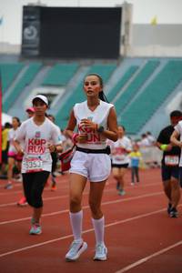 BIB: 5353
                            <button type="button" onclick="openModal(5949602)" class="btn btn-primary btn-sm float-right btn-popup" data-toggle="modal" data-target=".modal-high-quality">
                        <i class="fas fa-shopping-cart"></i> Add to Cart
                    </button>
                                            <button type="button" onclick="isThisMe(5949602, true)" class="btn btn-success btn-sm float-right btn-popup btn-isme hidden" data-toggle="tooltip" data-placement="bottom" title="นี่คือรูปของคุณใช่ไหม คลิกที่นี่เพื่อเอาเข้าอัลบั้ม">
                        <i class="fas fa-plus"></i> Add to album
                    </button>
                    <button type="button" onclick="isThisMe(5949602, false)" class="btn btn-warning btn-sm float-right btn-popup btn-isnotme hidden">
                        <i class="fas fa-ban"></i> Remove from album
                    </button>