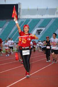 BIB: 1568, 2756, 6529
                            <button type="button" onclick="openModal(5974084)" class="btn btn-primary btn-sm float-right btn-popup" data-toggle="modal" data-target=".modal-high-quality">
                        <i class="fas fa-shopping-cart"></i> Add to Cart
                    </button>
                                            <button type="button" onclick="isThisMe(5974084, true)" class="btn btn-success btn-sm float-right btn-popup btn-isme hidden" data-toggle="tooltip" data-placement="bottom" title="นี่คือรูปของคุณใช่ไหม คลิกที่นี่เพื่อเอาเข้าอัลบั้ม">
                        <i class="fas fa-plus"></i> Add to album
                    </button>
                    <button type="button" onclick="isThisMe(5974084, false)" class="btn btn-warning btn-sm float-right btn-popup btn-isnotme hidden">
                        <i class="fas fa-ban"></i> Remove from album
                    </button>