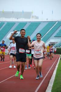 BIB: 8112, 1522, 4715, 954752
                            <button type="button" onclick="openModal(5993304)" class="btn btn-primary btn-sm float-right btn-popup" data-toggle="modal" data-target=".modal-high-quality">
                        <i class="fas fa-shopping-cart"></i> Add to Cart
                    </button>
                                            <button type="button" onclick="isThisMe(5993304, true)" class="btn btn-success btn-sm float-right btn-popup btn-isme hidden" data-toggle="tooltip" data-placement="bottom" title="นี่คือรูปของคุณใช่ไหม คลิกที่นี่เพื่อเอาเข้าอัลบั้ม">
                        <i class="fas fa-plus"></i> Add to album
                    </button>
                    <button type="button" onclick="isThisMe(5993304, false)" class="btn btn-warning btn-sm float-right btn-popup btn-isnotme hidden">
                        <i class="fas fa-ban"></i> Remove from album
                    </button>