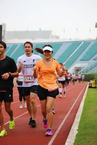 BIB: 5147, 830
                            <button type="button" onclick="openModal(5959833)" class="btn btn-primary btn-sm float-right btn-popup" data-toggle="modal" data-target=".modal-high-quality">
                        <i class="fas fa-shopping-cart"></i> Add to Cart
                    </button>
                                            <button type="button" onclick="isThisMe(5959833, true)" class="btn btn-success btn-sm float-right btn-popup btn-isme hidden" data-toggle="tooltip" data-placement="bottom" title="นี่คือรูปของคุณใช่ไหม คลิกที่นี่เพื่อเอาเข้าอัลบั้ม">
                        <i class="fas fa-plus"></i> Add to album
                    </button>
                    <button type="button" onclick="isThisMe(5959833, false)" class="btn btn-warning btn-sm float-right btn-popup btn-isnotme hidden">
                        <i class="fas fa-ban"></i> Remove from album
                    </button>