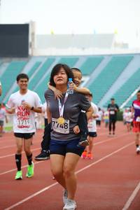 BIB: 1719, 7748
                            <button type="button" onclick="openModal(5949185)" class="btn btn-primary btn-sm float-right btn-popup" data-toggle="modal" data-target=".modal-high-quality">
                        <i class="fas fa-shopping-cart"></i> Add to Cart
                    </button>
                                            <button type="button" onclick="isThisMe(5949185, true)" class="btn btn-success btn-sm float-right btn-popup btn-isme hidden" data-toggle="tooltip" data-placement="bottom" title="นี่คือรูปของคุณใช่ไหม คลิกที่นี่เพื่อเอาเข้าอัลบั้ม">
                        <i class="fas fa-plus"></i> Add to album
                    </button>
                    <button type="button" onclick="isThisMe(5949185, false)" class="btn btn-warning btn-sm float-right btn-popup btn-isnotme hidden">
                        <i class="fas fa-ban"></i> Remove from album
                    </button>