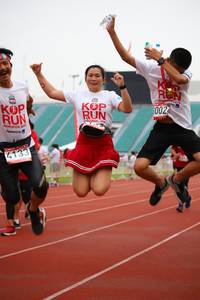 BIB: 3002, 4133
                            <button type="button" onclick="openModal(5971671)" class="btn btn-primary btn-sm float-right btn-popup" data-toggle="modal" data-target=".modal-high-quality">
                        <i class="fas fa-shopping-cart"></i> Add to Cart
                    </button>
                                            <button type="button" onclick="isThisMe(5971671, true)" class="btn btn-success btn-sm float-right btn-popup btn-isme hidden" data-toggle="tooltip" data-placement="bottom" title="นี่คือรูปของคุณใช่ไหม คลิกที่นี่เพื่อเอาเข้าอัลบั้ม">
                        <i class="fas fa-plus"></i> Add to album
                    </button>
                    <button type="button" onclick="isThisMe(5971671, false)" class="btn btn-warning btn-sm float-right btn-popup btn-isnotme hidden">
                        <i class="fas fa-ban"></i> Remove from album
                    </button>