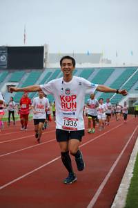 BIB: 210, 1336
                            <button type="button" onclick="openModal(5974575)" class="btn btn-primary btn-sm float-right btn-popup" data-toggle="modal" data-target=".modal-high-quality">
                        <i class="fas fa-shopping-cart"></i> Add to Cart
                    </button>
                                            <button type="button" onclick="isThisMe(5974575, true)" class="btn btn-success btn-sm float-right btn-popup btn-isme hidden" data-toggle="tooltip" data-placement="bottom" title="นี่คือรูปของคุณใช่ไหม คลิกที่นี่เพื่อเอาเข้าอัลบั้ม">
                        <i class="fas fa-plus"></i> Add to album
                    </button>
                    <button type="button" onclick="isThisMe(5974575, false)" class="btn btn-warning btn-sm float-right btn-popup btn-isnotme hidden">
                        <i class="fas fa-ban"></i> Remove from album
                    </button>