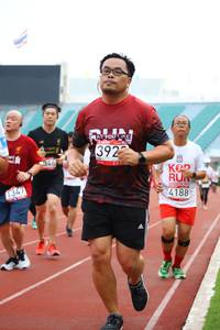 BIB: 392, 4188, 1341
                            <button type="button" onclick="openModal(5950774)" class="btn btn-primary btn-sm float-right btn-popup" data-toggle="modal" data-target=".modal-high-quality">
                        <i class="fas fa-shopping-cart"></i> Add to Cart
                    </button>
                                            <button type="button" onclick="isThisMe(5950774, true)" class="btn btn-success btn-sm float-right btn-popup btn-isme hidden" data-toggle="tooltip" data-placement="bottom" title="นี่คือรูปของคุณใช่ไหม คลิกที่นี่เพื่อเอาเข้าอัลบั้ม">
                        <i class="fas fa-plus"></i> Add to album
                    </button>
                    <button type="button" onclick="isThisMe(5950774, false)" class="btn btn-warning btn-sm float-right btn-popup btn-isnotme hidden">
                        <i class="fas fa-ban"></i> Remove from album
                    </button>