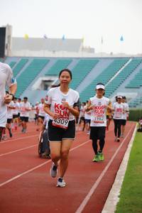 BIB: 1982, 4309
                            <button type="button" onclick="openModal(5950110)" class="btn btn-primary btn-sm float-right btn-popup" data-toggle="modal" data-target=".modal-high-quality">
                        <i class="fas fa-shopping-cart"></i> Add to Cart
                    </button>
                                            <button type="button" onclick="isThisMe(5950110, true)" class="btn btn-success btn-sm float-right btn-popup btn-isme hidden" data-toggle="tooltip" data-placement="bottom" title="นี่คือรูปของคุณใช่ไหม คลิกที่นี่เพื่อเอาเข้าอัลบั้ม">
                        <i class="fas fa-plus"></i> Add to album
                    </button>
                    <button type="button" onclick="isThisMe(5950110, false)" class="btn btn-warning btn-sm float-right btn-popup btn-isnotme hidden">
                        <i class="fas fa-ban"></i> Remove from album
                    </button>