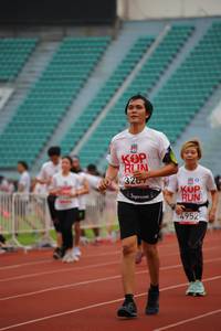 BIB: 3267, 952
                            <button type="button" onclick="openModal(5955033)" class="btn btn-primary btn-sm float-right btn-popup" data-toggle="modal" data-target=".modal-high-quality">
                        <i class="fas fa-shopping-cart"></i> Add to Cart
                    </button>
                                            <button type="button" onclick="isThisMe(5955033, true)" class="btn btn-success btn-sm float-right btn-popup btn-isme hidden" data-toggle="tooltip" data-placement="bottom" title="นี่คือรูปของคุณใช่ไหม คลิกที่นี่เพื่อเอาเข้าอัลบั้ม">
                        <i class="fas fa-plus"></i> Add to album
                    </button>
                    <button type="button" onclick="isThisMe(5955033, false)" class="btn btn-warning btn-sm float-right btn-popup btn-isnotme hidden">
                        <i class="fas fa-ban"></i> Remove from album
                    </button>