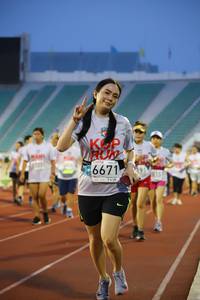 BIB: 6671
                            <button type="button" onclick="openModal(5978094)" class="btn btn-primary btn-sm float-right btn-popup" data-toggle="modal" data-target=".modal-high-quality">
                        <i class="fas fa-shopping-cart"></i> Add to Cart
                    </button>
                                            <button type="button" onclick="isThisMe(5978094, true)" class="btn btn-success btn-sm float-right btn-popup btn-isme hidden" data-toggle="tooltip" data-placement="bottom" title="นี่คือรูปของคุณใช่ไหม คลิกที่นี่เพื่อเอาเข้าอัลบั้ม">
                        <i class="fas fa-plus"></i> Add to album
                    </button>
                    <button type="button" onclick="isThisMe(5978094, false)" class="btn btn-warning btn-sm float-right btn-popup btn-isnotme hidden">
                        <i class="fas fa-ban"></i> Remove from album
                    </button>