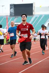 BIB: 828, 850, 1040
                            <button type="button" onclick="openModal(5961338)" class="btn btn-primary btn-sm float-right btn-popup" data-toggle="modal" data-target=".modal-high-quality">
                        <i class="fas fa-shopping-cart"></i> Add to Cart
                    </button>
                                            <button type="button" onclick="isThisMe(5961338, true)" class="btn btn-success btn-sm float-right btn-popup btn-isme hidden" data-toggle="tooltip" data-placement="bottom" title="นี่คือรูปของคุณใช่ไหม คลิกที่นี่เพื่อเอาเข้าอัลบั้ม">
                        <i class="fas fa-plus"></i> Add to album
                    </button>
                    <button type="button" onclick="isThisMe(5961338, false)" class="btn btn-warning btn-sm float-right btn-popup btn-isnotme hidden">
                        <i class="fas fa-ban"></i> Remove from album
                    </button>