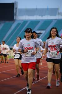 BIB: 9982, 097, 7936
                            <button type="button" onclick="openModal(5980516)" class="btn btn-primary btn-sm float-right btn-popup" data-toggle="modal" data-target=".modal-high-quality">
                        <i class="fas fa-shopping-cart"></i> Add to Cart
                    </button>
                                            <button type="button" onclick="isThisMe(5980516, true)" class="btn btn-success btn-sm float-right btn-popup btn-isme hidden" data-toggle="tooltip" data-placement="bottom" title="นี่คือรูปของคุณใช่ไหม คลิกที่นี่เพื่อเอาเข้าอัลบั้ม">
                        <i class="fas fa-plus"></i> Add to album
                    </button>
                    <button type="button" onclick="isThisMe(5980516, false)" class="btn btn-warning btn-sm float-right btn-popup btn-isnotme hidden">
                        <i class="fas fa-ban"></i> Remove from album
                    </button>