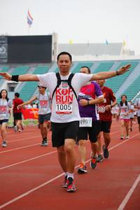 BIB: 1005, 013, 8907
                            <button type="button" onclick="openModal(5969725)" class="btn btn-primary btn-sm float-right btn-popup" data-toggle="modal" data-target=".modal-high-quality">
                        <i class="fas fa-shopping-cart"></i> Add to Cart
                    </button>
                                            <button type="button" onclick="isThisMe(5969725, true)" class="btn btn-success btn-sm float-right btn-popup btn-isme hidden" data-toggle="tooltip" data-placement="bottom" title="นี่คือรูปของคุณใช่ไหม คลิกที่นี่เพื่อเอาเข้าอัลบั้ม">
                        <i class="fas fa-plus"></i> Add to album
                    </button>
                    <button type="button" onclick="isThisMe(5969725, false)" class="btn btn-warning btn-sm float-right btn-popup btn-isnotme hidden">
                        <i class="fas fa-ban"></i> Remove from album
                    </button>