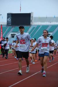 BIB: 6311, 842, 6310
                            <button type="button" onclick="openModal(5984020)" class="btn btn-primary btn-sm float-right btn-popup" data-toggle="modal" data-target=".modal-high-quality">
                        <i class="fas fa-shopping-cart"></i> Add to Cart
                    </button>
                                            <button type="button" onclick="isThisMe(5984020, true)" class="btn btn-success btn-sm float-right btn-popup btn-isme hidden" data-toggle="tooltip" data-placement="bottom" title="นี่คือรูปของคุณใช่ไหม คลิกที่นี่เพื่อเอาเข้าอัลบั้ม">
                        <i class="fas fa-plus"></i> Add to album
                    </button>
                    <button type="button" onclick="isThisMe(5984020, false)" class="btn btn-warning btn-sm float-right btn-popup btn-isnotme hidden">
                        <i class="fas fa-ban"></i> Remove from album
                    </button>