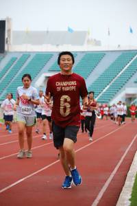 BIB: 6439, 
                            <button type="button" onclick="openModal(5975972)" class="btn btn-primary btn-sm float-right btn-popup" data-toggle="modal" data-target=".modal-high-quality">
                        <i class="fas fa-shopping-cart"></i> Add to Cart
                    </button>
                                            <button type="button" onclick="isThisMe(5975972, true)" class="btn btn-success btn-sm float-right btn-popup btn-isme hidden" data-toggle="tooltip" data-placement="bottom" title="นี่คือรูปของคุณใช่ไหม คลิกที่นี่เพื่อเอาเข้าอัลบั้ม">
                        <i class="fas fa-plus"></i> Add to album
                    </button>
                    <button type="button" onclick="isThisMe(5975972, false)" class="btn btn-warning btn-sm float-right btn-popup btn-isnotme hidden">
                        <i class="fas fa-ban"></i> Remove from album
                    </button>