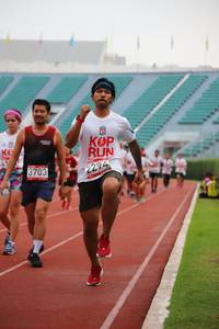 BIB: 3703, 2294
                            <button type="button" onclick="openModal(5952369)" class="btn btn-primary btn-sm float-right btn-popup" data-toggle="modal" data-target=".modal-high-quality">
                        <i class="fas fa-shopping-cart"></i> Add to Cart
                    </button>
                                            <button type="button" onclick="isThisMe(5952369, true)" class="btn btn-success btn-sm float-right btn-popup btn-isme hidden" data-toggle="tooltip" data-placement="bottom" title="นี่คือรูปของคุณใช่ไหม คลิกที่นี่เพื่อเอาเข้าอัลบั้ม">
                        <i class="fas fa-plus"></i> Add to album
                    </button>
                    <button type="button" onclick="isThisMe(5952369, false)" class="btn btn-warning btn-sm float-right btn-popup btn-isnotme hidden">
                        <i class="fas fa-ban"></i> Remove from album
                    </button>