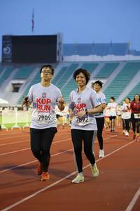 BIB: 7909, 7892
                            <button type="button" onclick="openModal(5979301)" class="btn btn-primary btn-sm float-right btn-popup" data-toggle="modal" data-target=".modal-high-quality">
                        <i class="fas fa-shopping-cart"></i> Add to Cart
                    </button>
                                            <button type="button" onclick="isThisMe(5979301, true)" class="btn btn-success btn-sm float-right btn-popup btn-isme hidden" data-toggle="tooltip" data-placement="bottom" title="นี่คือรูปของคุณใช่ไหม คลิกที่นี่เพื่อเอาเข้าอัลบั้ม">
                        <i class="fas fa-plus"></i> Add to album
                    </button>
                    <button type="button" onclick="isThisMe(5979301, false)" class="btn btn-warning btn-sm float-right btn-popup btn-isnotme hidden">
                        <i class="fas fa-ban"></i> Remove from album
                    </button>