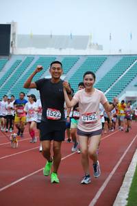 BIB: 1522, 4715, 4752
                            <button type="button" onclick="openModal(5993303)" class="btn btn-primary btn-sm float-right btn-popup" data-toggle="modal" data-target=".modal-high-quality">
                        <i class="fas fa-shopping-cart"></i> Add to Cart
                    </button>
                                            <button type="button" onclick="isThisMe(5993303, true)" class="btn btn-success btn-sm float-right btn-popup btn-isme hidden" data-toggle="tooltip" data-placement="bottom" title="นี่คือรูปของคุณใช่ไหม คลิกที่นี่เพื่อเอาเข้าอัลบั้ม">
                        <i class="fas fa-plus"></i> Add to album
                    </button>
                    <button type="button" onclick="isThisMe(5993303, false)" class="btn btn-warning btn-sm float-right btn-popup btn-isnotme hidden">
                        <i class="fas fa-ban"></i> Remove from album
                    </button>