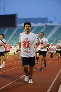 BIB: 2589, 122
                            <button type="button" onclick="openModal(5979648)" class="btn btn-primary btn-sm float-right btn-popup" data-toggle="modal" data-target=".modal-high-quality">
                        <i class="fas fa-shopping-cart"></i> Add to Cart
                    </button>
                                            <button type="button" onclick="isThisMe(5979648, true)" class="btn btn-success btn-sm float-right btn-popup btn-isme hidden" data-toggle="tooltip" data-placement="bottom" title="นี่คือรูปของคุณใช่ไหม คลิกที่นี่เพื่อเอาเข้าอัลบั้ม">
                        <i class="fas fa-plus"></i> Add to album
                    </button>
                    <button type="button" onclick="isThisMe(5979648, false)" class="btn btn-warning btn-sm float-right btn-popup btn-isnotme hidden">
                        <i class="fas fa-ban"></i> Remove from album
                    </button>