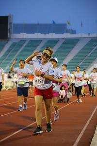 BIB: 603, 819, 030
                            <button type="button" onclick="openModal(5978100)" class="btn btn-primary btn-sm float-right btn-popup" data-toggle="modal" data-target=".modal-high-quality">
                        <i class="fas fa-shopping-cart"></i> Add to Cart
                    </button>
                                            <button type="button" onclick="isThisMe(5978100, true)" class="btn btn-success btn-sm float-right btn-popup btn-isme hidden" data-toggle="tooltip" data-placement="bottom" title="นี่คือรูปของคุณใช่ไหม คลิกที่นี่เพื่อเอาเข้าอัลบั้ม">
                        <i class="fas fa-plus"></i> Add to album
                    </button>
                    <button type="button" onclick="isThisMe(5978100, false)" class="btn btn-warning btn-sm float-right btn-popup btn-isnotme hidden">
                        <i class="fas fa-ban"></i> Remove from album
                    </button>