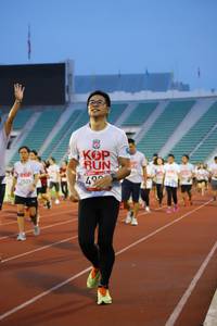 BIB: 499, 7539
                            <button type="button" onclick="openModal(5980373)" class="btn btn-primary btn-sm float-right btn-popup" data-toggle="modal" data-target=".modal-high-quality">
                        <i class="fas fa-shopping-cart"></i> Add to Cart
                    </button>
                                            <button type="button" onclick="isThisMe(5980373, true)" class="btn btn-success btn-sm float-right btn-popup btn-isme hidden" data-toggle="tooltip" data-placement="bottom" title="นี่คือรูปของคุณใช่ไหม คลิกที่นี่เพื่อเอาเข้าอัลบั้ม">
                        <i class="fas fa-plus"></i> Add to album
                    </button>
                    <button type="button" onclick="isThisMe(5980373, false)" class="btn btn-warning btn-sm float-right btn-popup btn-isnotme hidden">
                        <i class="fas fa-ban"></i> Remove from album
                    </button>