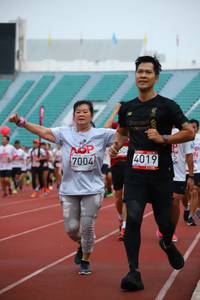 BIB: 4019, 7004
                            <button type="button" onclick="openModal(5973383)" class="btn btn-primary btn-sm float-right btn-popup" data-toggle="modal" data-target=".modal-high-quality">
                        <i class="fas fa-shopping-cart"></i> Add to Cart
                    </button>
                                            <button type="button" onclick="isThisMe(5973383, true)" class="btn btn-success btn-sm float-right btn-popup btn-isme hidden" data-toggle="tooltip" data-placement="bottom" title="นี่คือรูปของคุณใช่ไหม คลิกที่นี่เพื่อเอาเข้าอัลบั้ม">
                        <i class="fas fa-plus"></i> Add to album
                    </button>
                    <button type="button" onclick="isThisMe(5973383, false)" class="btn btn-warning btn-sm float-right btn-popup btn-isnotme hidden">
                        <i class="fas fa-ban"></i> Remove from album
                    </button>