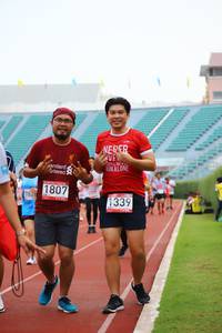 BIB: 1807, 7828, 1339
                            <button type="button" onclick="openModal(5948701)" class="btn btn-primary btn-sm float-right btn-popup" data-toggle="modal" data-target=".modal-high-quality">
                        <i class="fas fa-shopping-cart"></i> Add to Cart
                    </button>
                                            <button type="button" onclick="isThisMe(5948701, true)" class="btn btn-success btn-sm float-right btn-popup btn-isme hidden" data-toggle="tooltip" data-placement="bottom" title="นี่คือรูปของคุณใช่ไหม คลิกที่นี่เพื่อเอาเข้าอัลบั้ม">
                        <i class="fas fa-plus"></i> Add to album
                    </button>
                    <button type="button" onclick="isThisMe(5948701, false)" class="btn btn-warning btn-sm float-right btn-popup btn-isnotme hidden">
                        <i class="fas fa-ban"></i> Remove from album
                    </button>