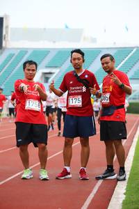 BIB: 385, 1175, 1758
                            <button type="button" onclick="openModal(5970042)" class="btn btn-primary btn-sm float-right btn-popup" data-toggle="modal" data-target=".modal-high-quality">
                        <i class="fas fa-shopping-cart"></i> Add to Cart
                    </button>
                                            <button type="button" onclick="isThisMe(5970042, true)" class="btn btn-success btn-sm float-right btn-popup btn-isme hidden" data-toggle="tooltip" data-placement="bottom" title="นี่คือรูปของคุณใช่ไหม คลิกที่นี่เพื่อเอาเข้าอัลบั้ม">
                        <i class="fas fa-plus"></i> Add to album
                    </button>
                    <button type="button" onclick="isThisMe(5970042, false)" class="btn btn-warning btn-sm float-right btn-popup btn-isnotme hidden">
                        <i class="fas fa-ban"></i> Remove from album
                    </button>