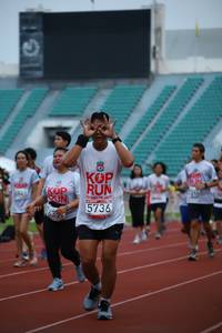 BIB: 635, 201, 5736
                            <button type="button" onclick="openModal(5992945)" class="btn btn-primary btn-sm float-right btn-popup" data-toggle="modal" data-target=".modal-high-quality">
                        <i class="fas fa-shopping-cart"></i> Add to Cart
                    </button>
                                            <button type="button" onclick="isThisMe(5992945, true)" class="btn btn-success btn-sm float-right btn-popup btn-isme hidden" data-toggle="tooltip" data-placement="bottom" title="นี่คือรูปของคุณใช่ไหม คลิกที่นี่เพื่อเอาเข้าอัลบั้ม">
                        <i class="fas fa-plus"></i> Add to album
                    </button>
                    <button type="button" onclick="isThisMe(5992945, false)" class="btn btn-warning btn-sm float-right btn-popup btn-isnotme hidden">
                        <i class="fas fa-ban"></i> Remove from album
                    </button>