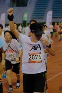 BIB: 2076, 6892
                            <button type="button" onclick="openModal(6051666)" class="btn btn-primary btn-sm float-right btn-popup" data-toggle="modal" data-target=".modal-high-quality">
                        <i class="fas fa-shopping-cart"></i> Add to Cart
                    </button>
                                            <button type="button" onclick="isThisMe(6051666, true)" class="btn btn-success btn-sm float-right btn-popup btn-isme hidden" data-toggle="tooltip" data-placement="bottom" title="นี่คือรูปของคุณใช่ไหม คลิกที่นี่เพื่อเอาเข้าอัลบั้ม">
                        <i class="fas fa-plus"></i> Add to album
                    </button>
                    <button type="button" onclick="isThisMe(6051666, false)" class="btn btn-warning btn-sm float-right btn-popup btn-isnotme hidden">
                        <i class="fas fa-ban"></i> Remove from album
                    </button>