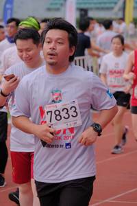 BIB: 4789, 7833, 2019
                            <button type="button" onclick="openModal(6058639)" class="btn btn-primary btn-sm float-right btn-popup" data-toggle="modal" data-target=".modal-high-quality">
                        <i class="fas fa-shopping-cart"></i> Add to Cart
                    </button>
                                            <button type="button" onclick="isThisMe(6058639, true)" class="btn btn-success btn-sm float-right btn-popup btn-isme hidden" data-toggle="tooltip" data-placement="bottom" title="นี่คือรูปของคุณใช่ไหม คลิกที่นี่เพื่อเอาเข้าอัลบั้ม">
                        <i class="fas fa-plus"></i> Add to album
                    </button>
                    <button type="button" onclick="isThisMe(6058639, false)" class="btn btn-warning btn-sm float-right btn-popup btn-isnotme hidden">
                        <i class="fas fa-ban"></i> Remove from album
                    </button>